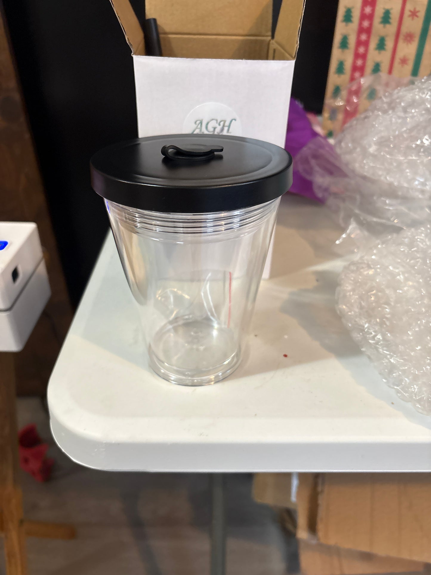 10 and 12oz cups