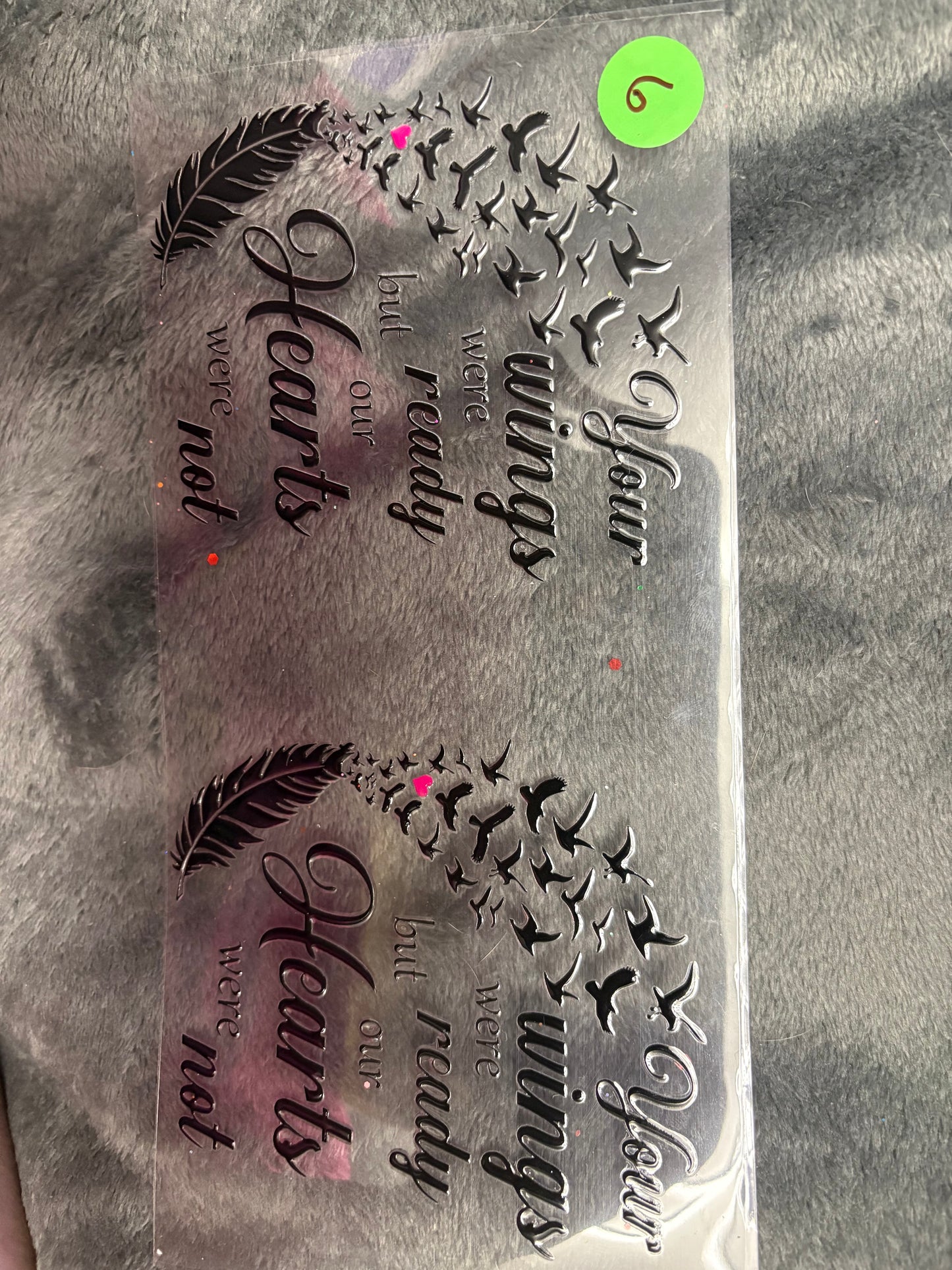 Awareness/Cancer ribbons
