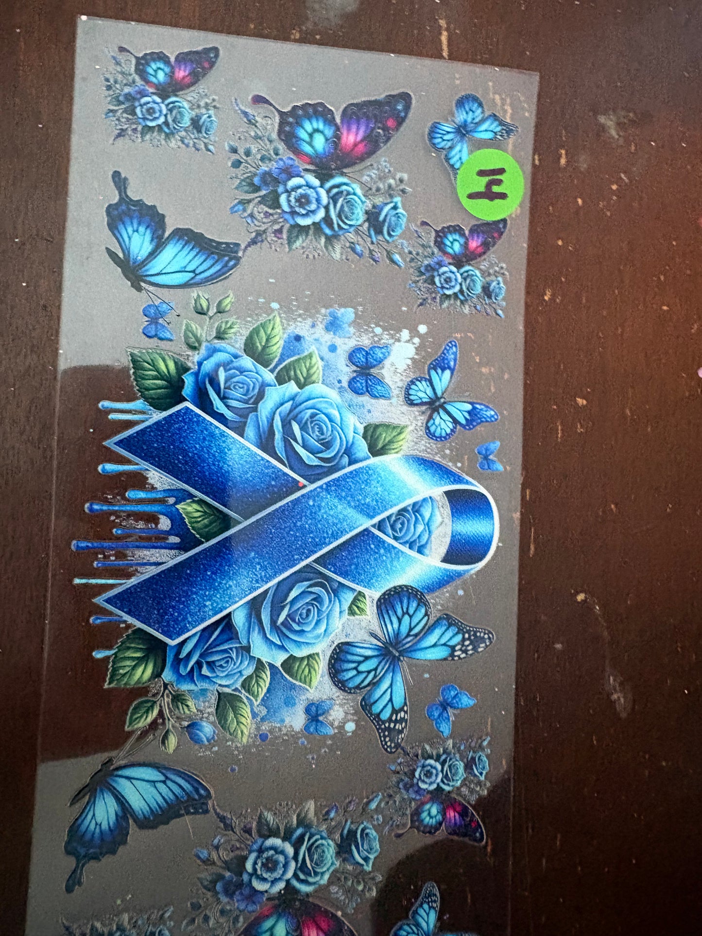Awareness/Cancer ribbons