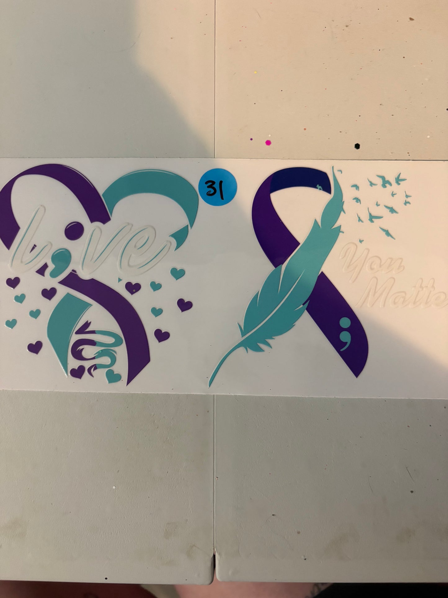 Awareness/Cancer ribbons