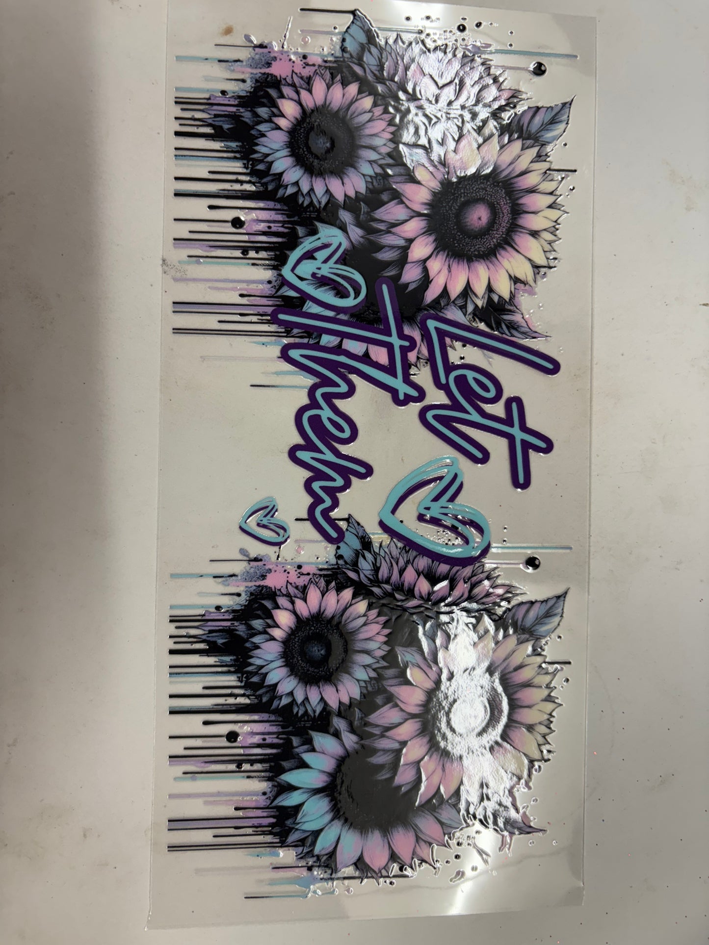 Awareness/Cancer ribbons