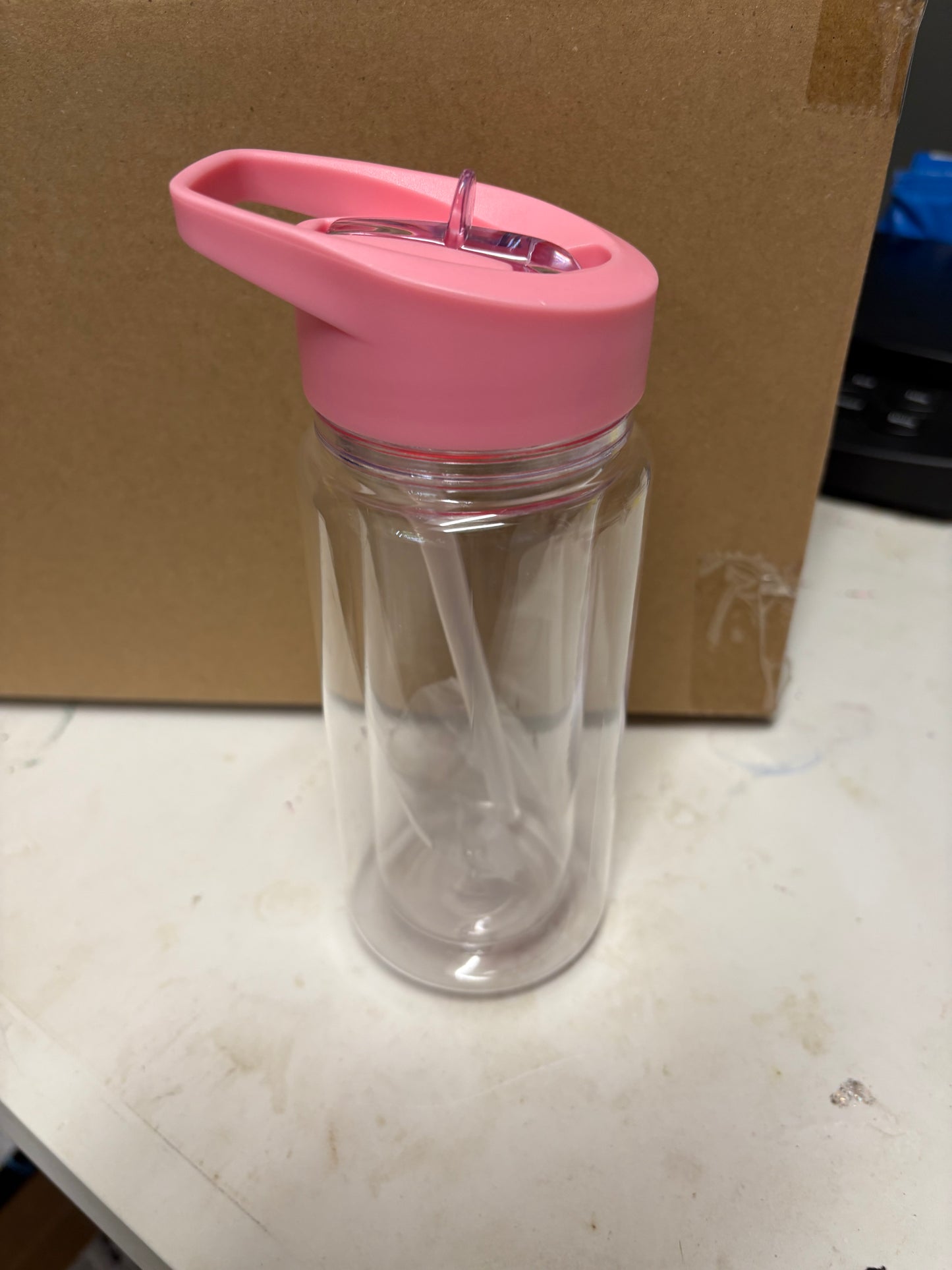 10 and 12oz cups